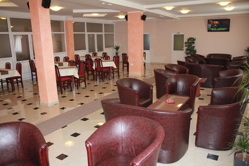 Hotel Feniks Požarevac Eksteriør billede